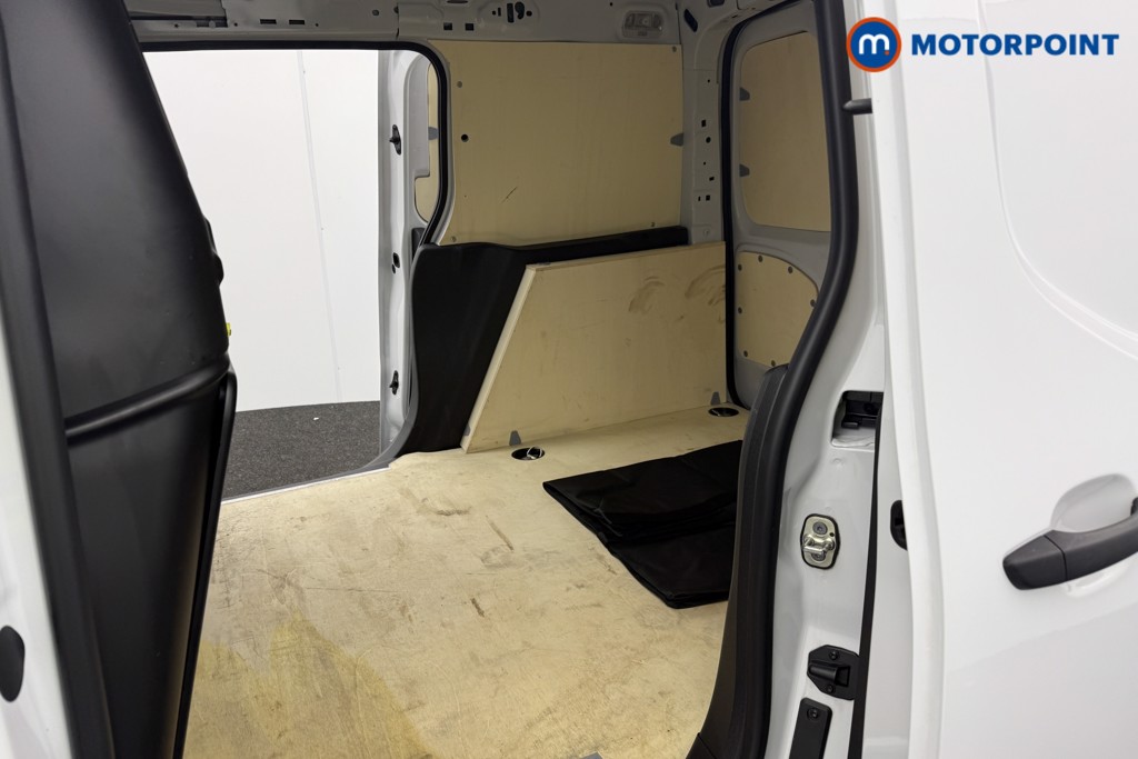 Used Toyota ProAce 2025 for sale - 77628395: Photo 18