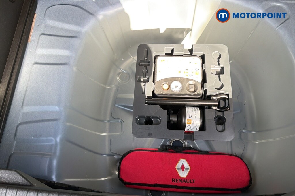 Used Renault Captur 2023 for sale - 78144985: Photo 29