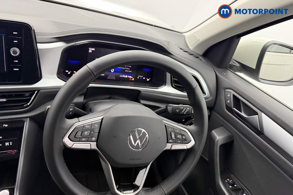 Used Volkswagen T-Roc 2025 for sale - 76985040: Photo 11