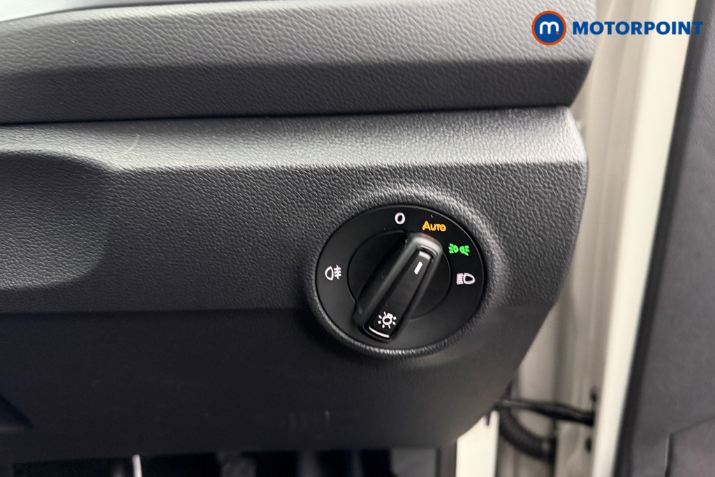 Used Volkswagen T-Roc 2025 for sale - 76985040: Photo 24