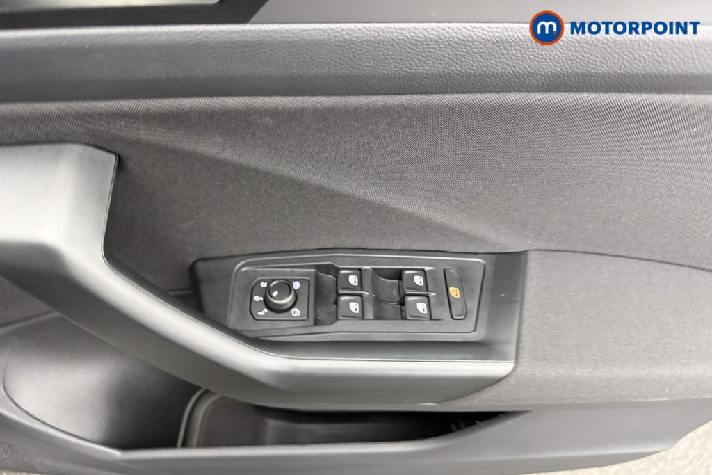 Used Volkswagen T-Roc 2025 for sale - 76985040: Photo 25