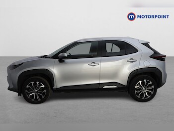 Used Toyota Yaris Cross 2022 for sale - 76184674: Photo 4