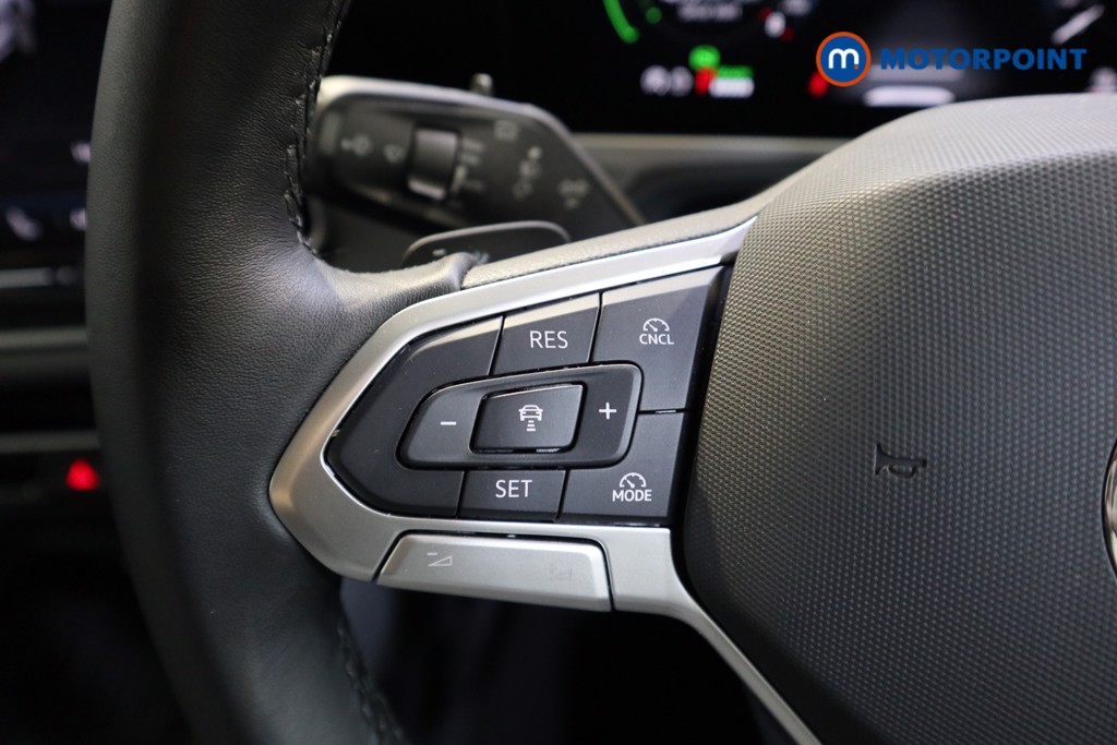 Used Volkswagen Passat 2025 for sale - 76394327: Photo 11