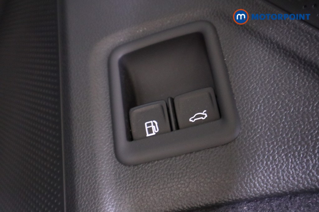 Used Volkswagen Passat 2025 for sale - 76394327: Photo 19