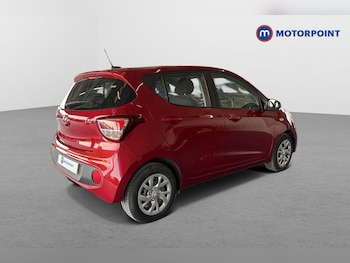 Used Hyundai i10 2017 for sale - 79408388: Photo
