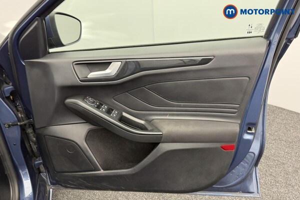 Used Ford Focus 2023 for sale - 76101877: Photo 25