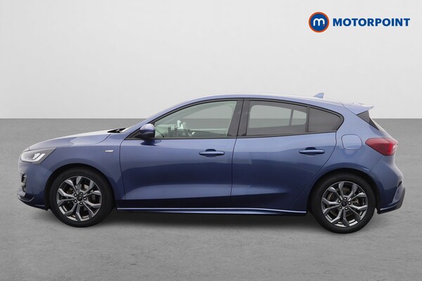 Used Ford Focus 2023 for sale - 76101877: Photo 4