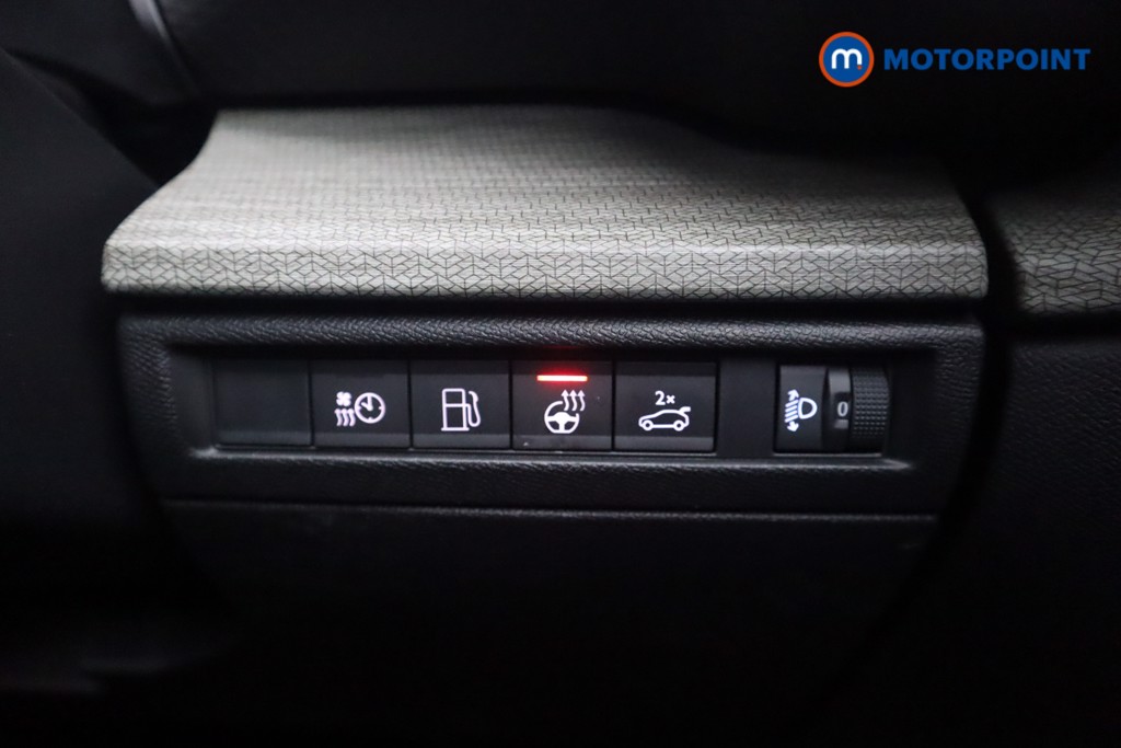 Used Citroen C5 X 2024 for sale - 77023695: Photo 17