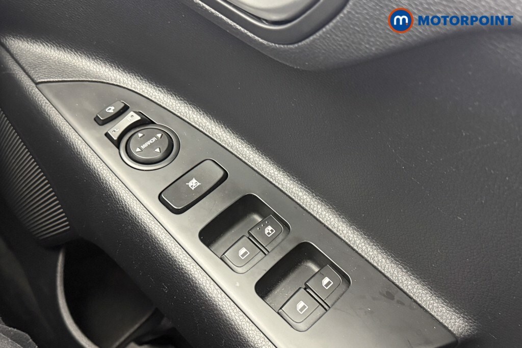 Used Kia Stonic for sale - 77830991: Photo 16