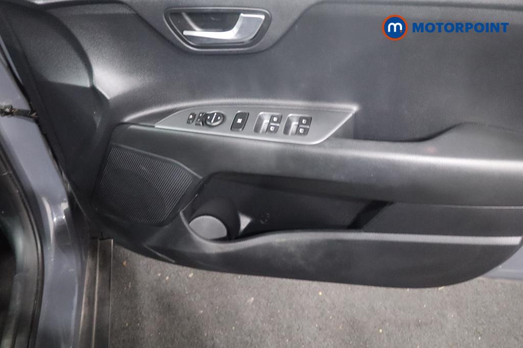 Used Kia Stonic 2022 for sale - 76612024: Photo 13