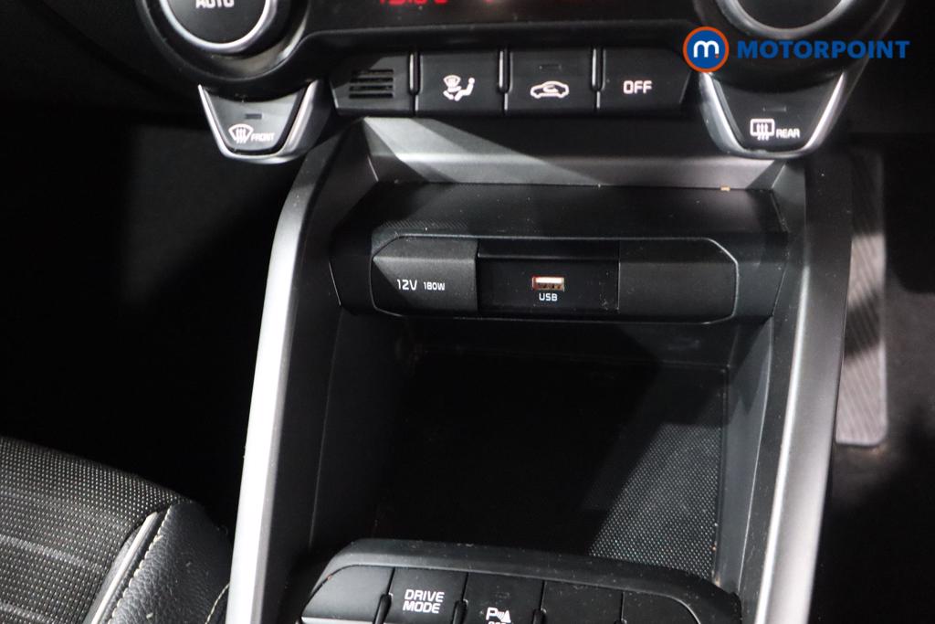 Used Kia Stonic 2022 for sale - 76612024: Photo 17