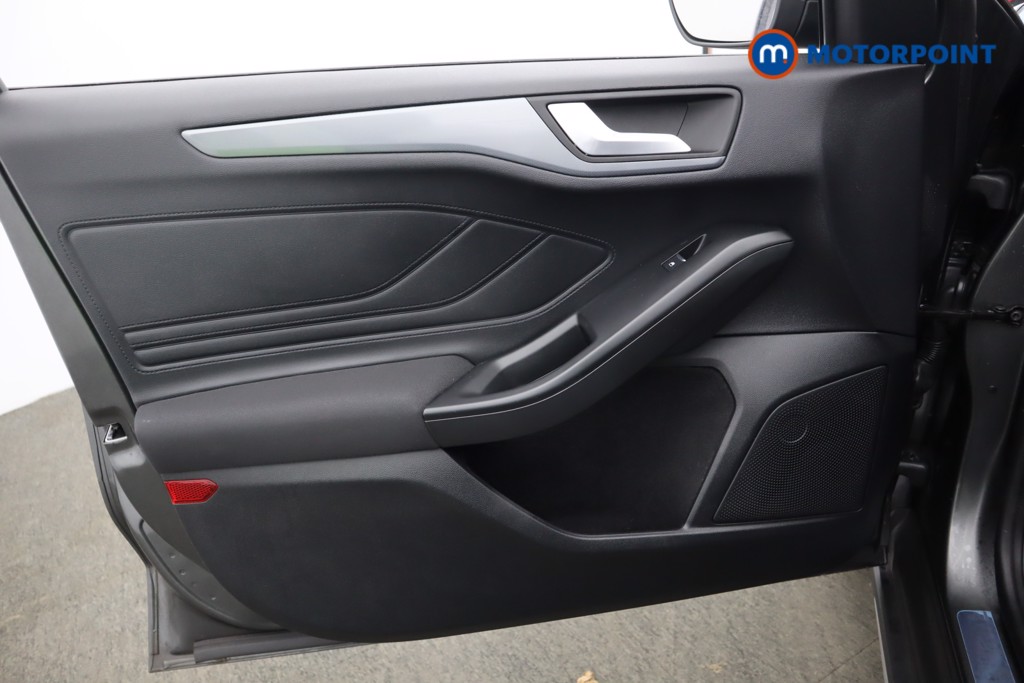 Used Ford Focus 2020 for sale - 77248931: Photo 44