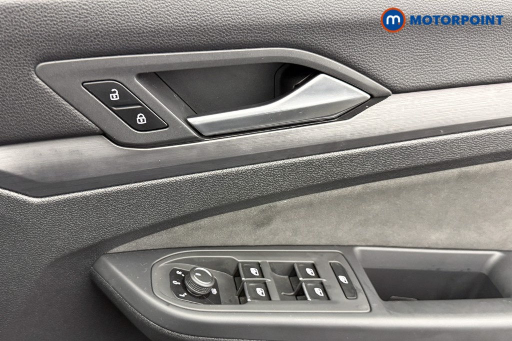 Used Volkswagen Golf 2023 for sale - 77747218: Photo 24