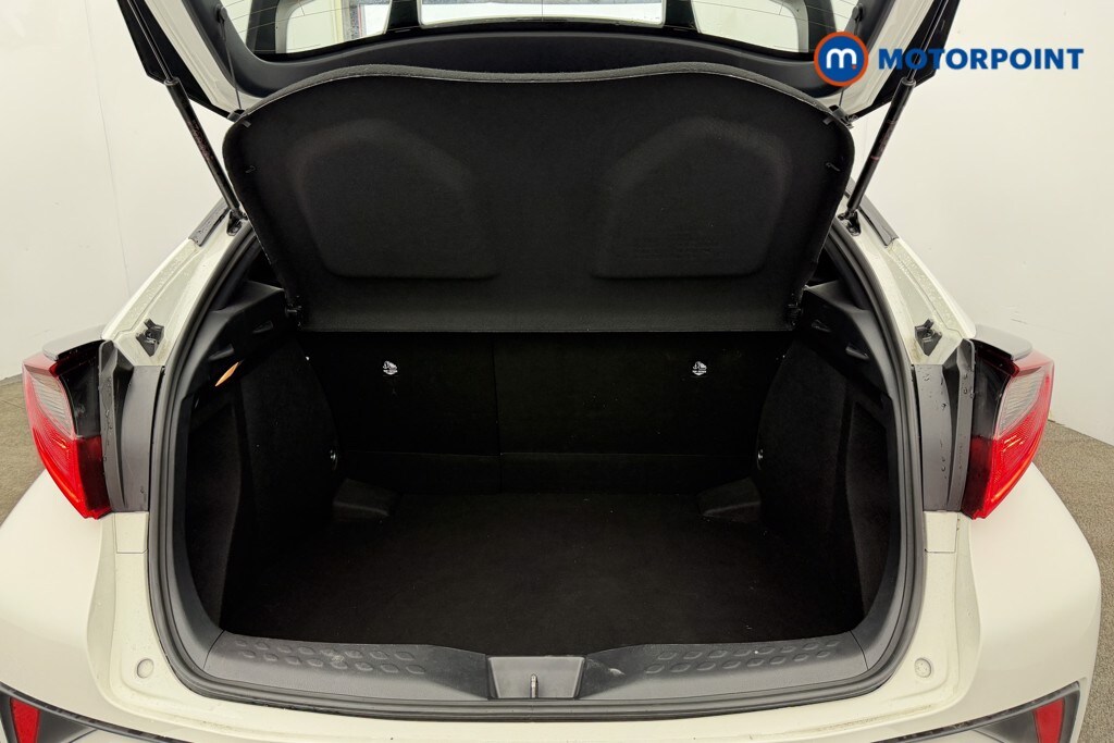 Used Toyota C-HR 2023 for sale - 77421120: Photo 39