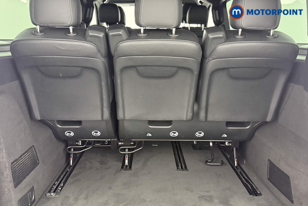 Used Mercedes-Benz V-Class 2024 for sale - 76723201: Photo 30