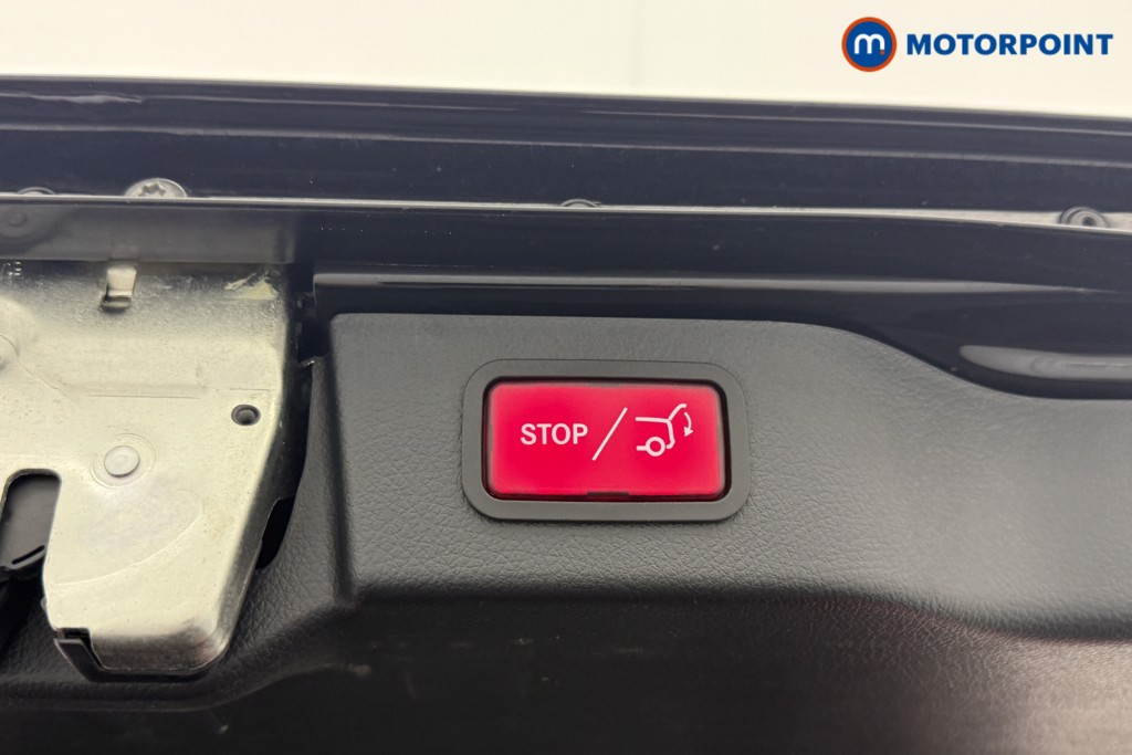 Used Mercedes-Benz V-Class 2024 for sale - 77117623: Photo 31