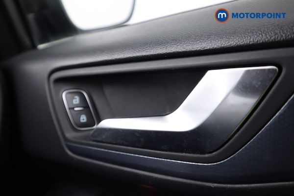 Used Ford Focus 2020 for sale - 76235036: Photo 18
