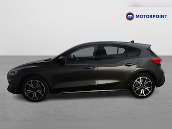 Used Ford Focus 2020 for sale - 76235036: Photo 4