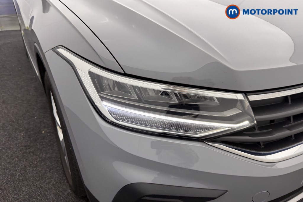 Used Volkswagen Tiguan 2021 for sale - 76664917: Photo 30