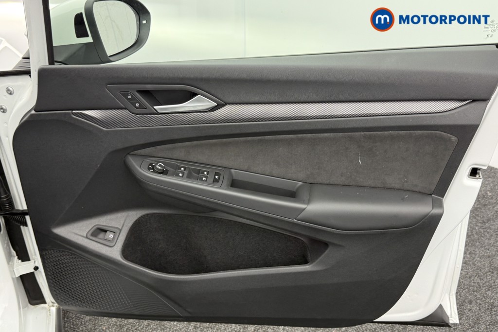 Used Volkswagen Golf 2024 for sale - 76046808: Photo 25