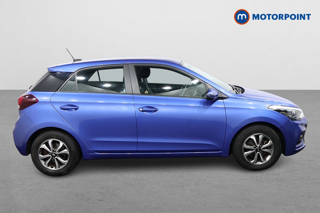 Used Hyundai i20 2019 for sale - 77730318: Photo 8