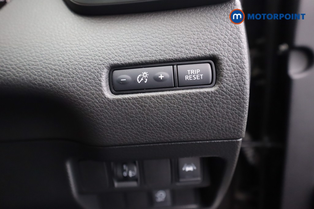 Used Nissan Qashqai 2018 for sale - 76375780: Photo 14