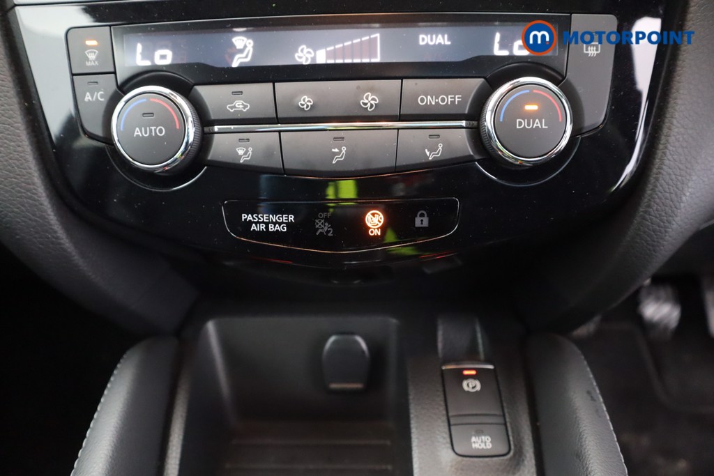 Used Nissan Qashqai 2018 for sale - 76375780: Photo 18