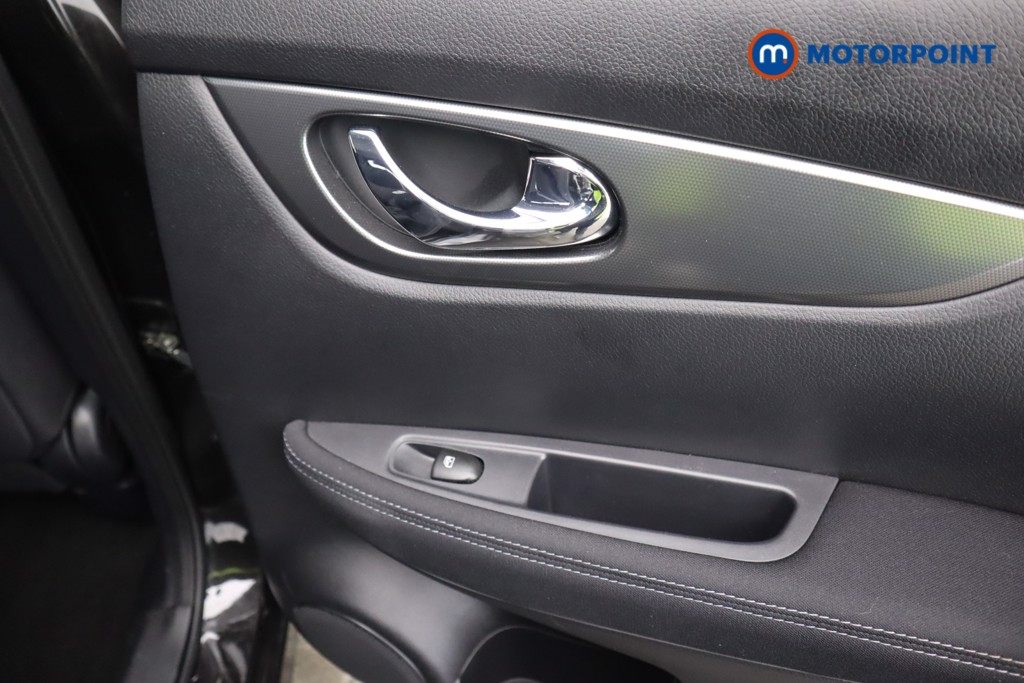 Used Nissan Qashqai 2018 for sale - 76375780: Photo 26