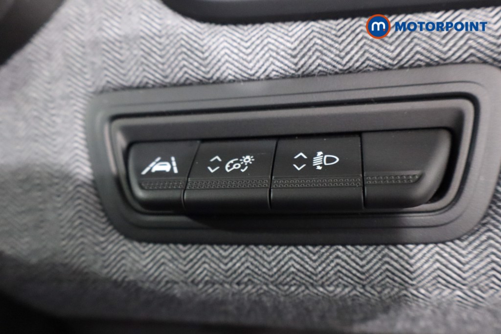 Used Renault Clio 2024 for sale - 77620140: Photo 28