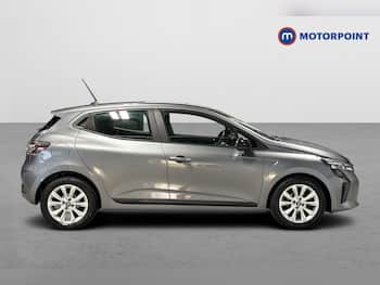 Used Renault Clio 2024 for sale - 79732943: Photo