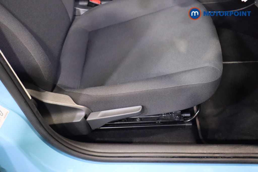 Used Volkswagen up! 2021 for sale - 77604387: Photo 24