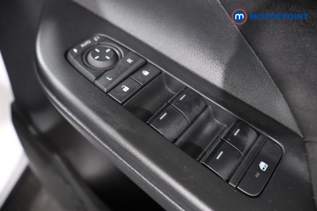 Used Toyota C-HR 2024 for sale - 78095334: Photo 22