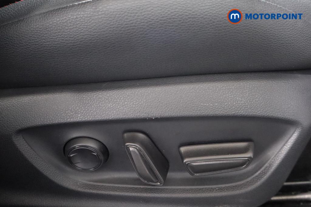 Used Toyota C-HR 2024 for sale - 78095334: Photo 24