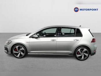 Used Volkswagen Golf 2019 for sale - 76279100: Photo