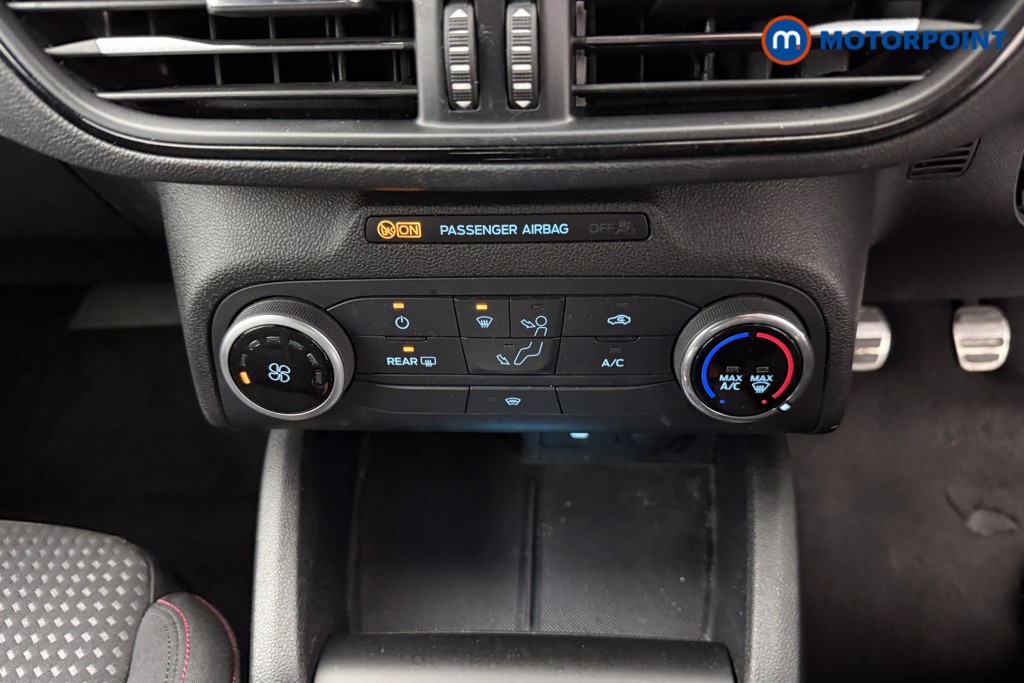 Used Ford Focus 2019 for sale - 76576137: Photo 15