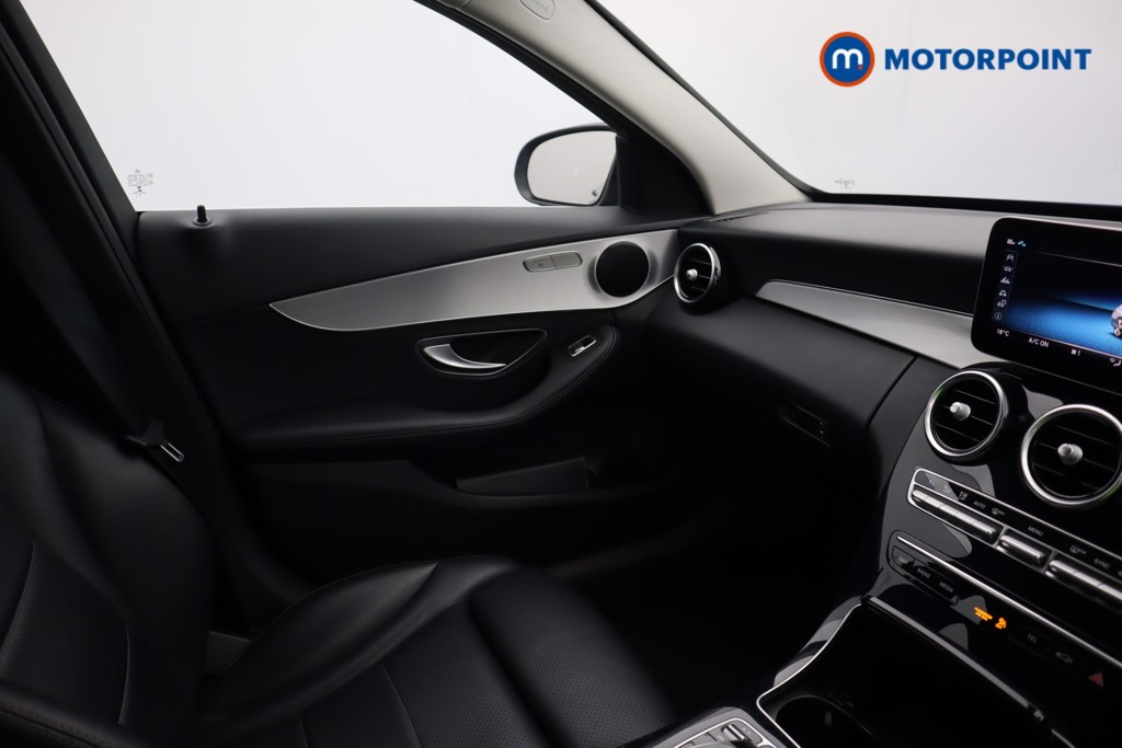 Used Mercedes-Benz C Class 2019 for sale - 76394622: Photo 24