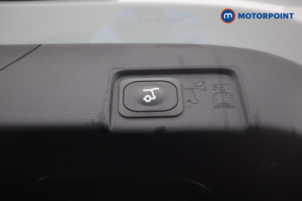 Used Ford Puma 2024 for sale - 76972124: Photo 38