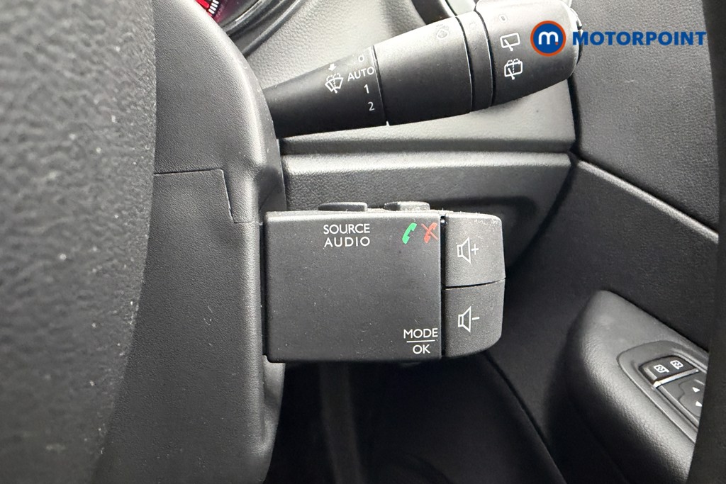 Used Renault Captur 2018 for sale - 77367868: Photo 15