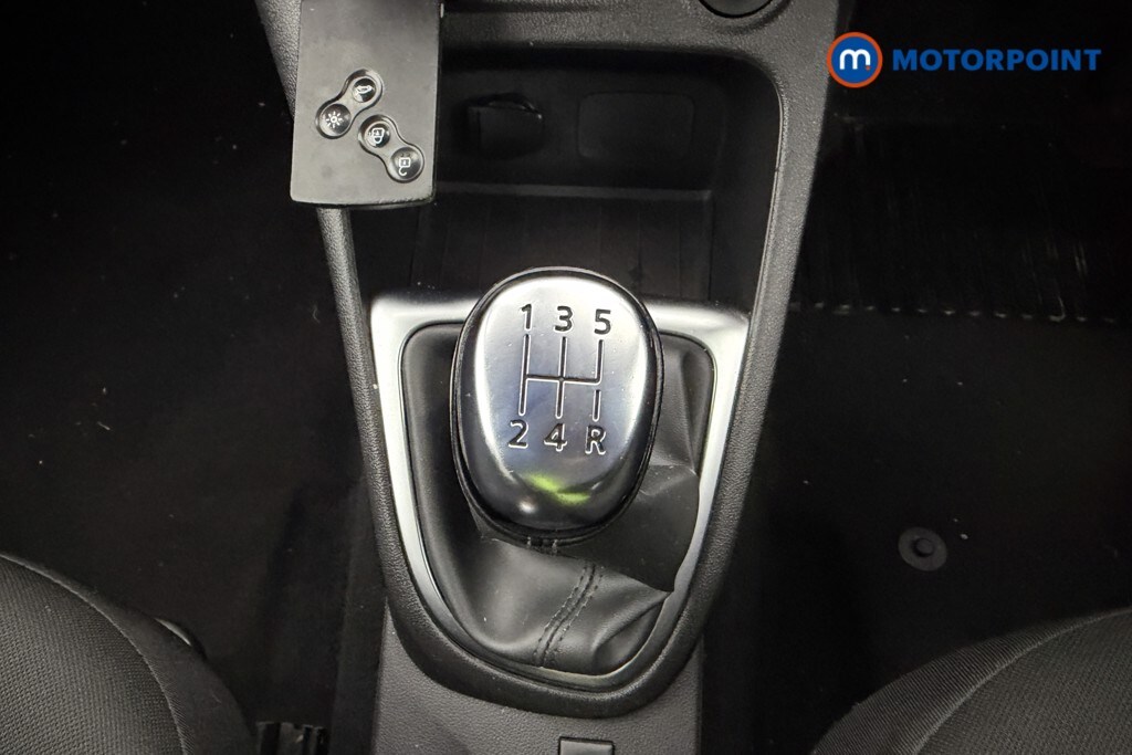 Used Renault Captur 2018 for sale - 77367868: Photo 21