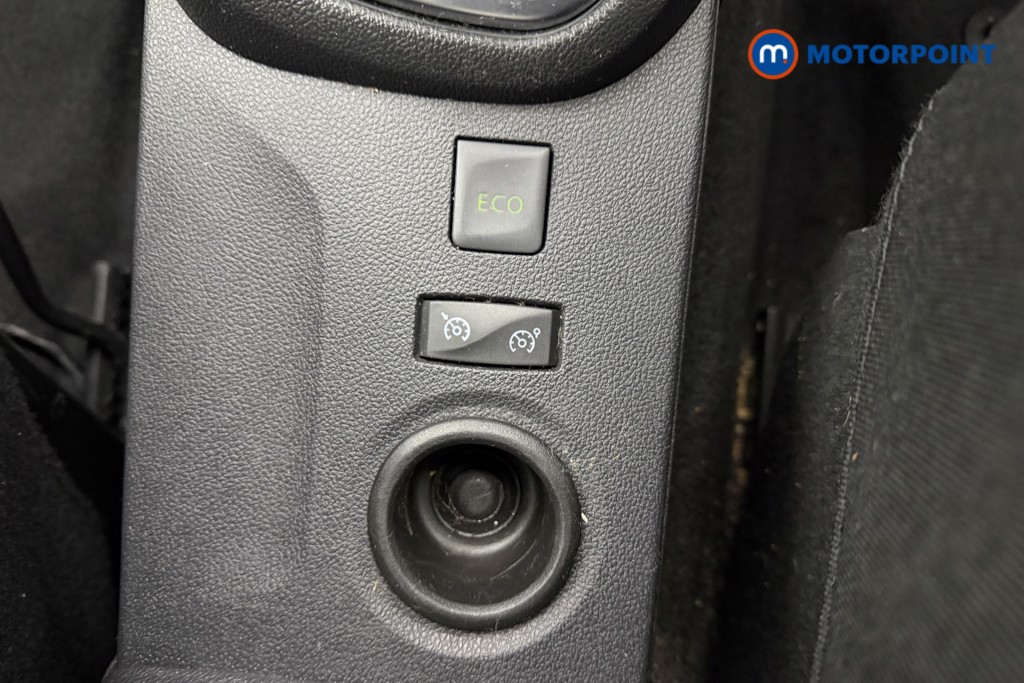 Used Renault Captur 2018 for sale - 77367868: Photo 22