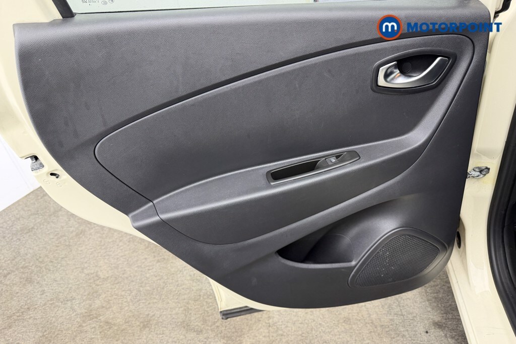 Used Renault Captur 2018 for sale - 77367868: Photo 37