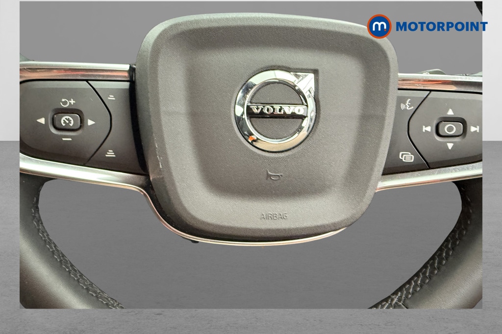 Used Volvo XC40 2021 for sale - 77196128: Photo 8