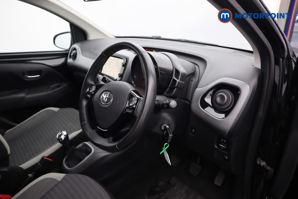Used Toyota AYGO 2019 for sale - 77248957: Photo 24