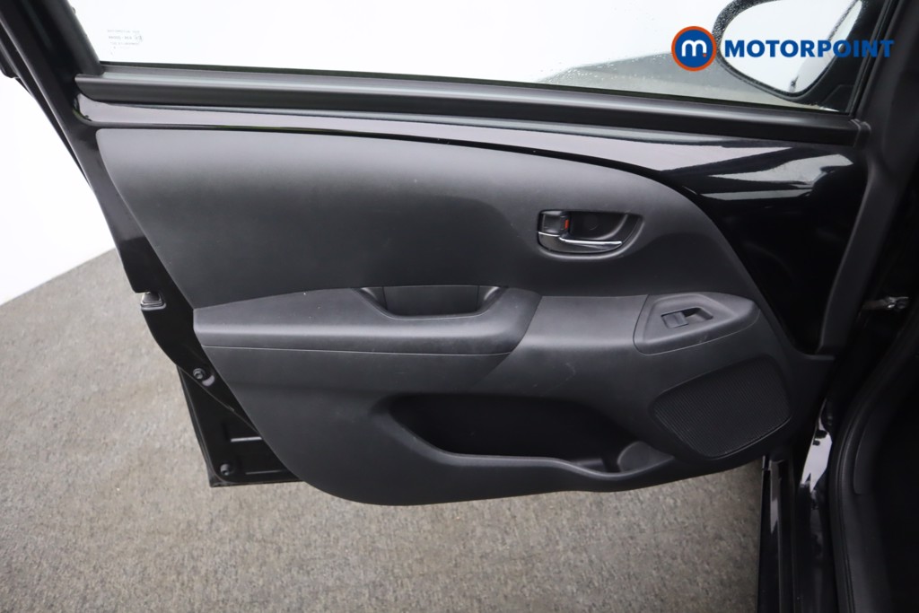 Used Toyota AYGO 2019 for sale - 77248957: Photo 36