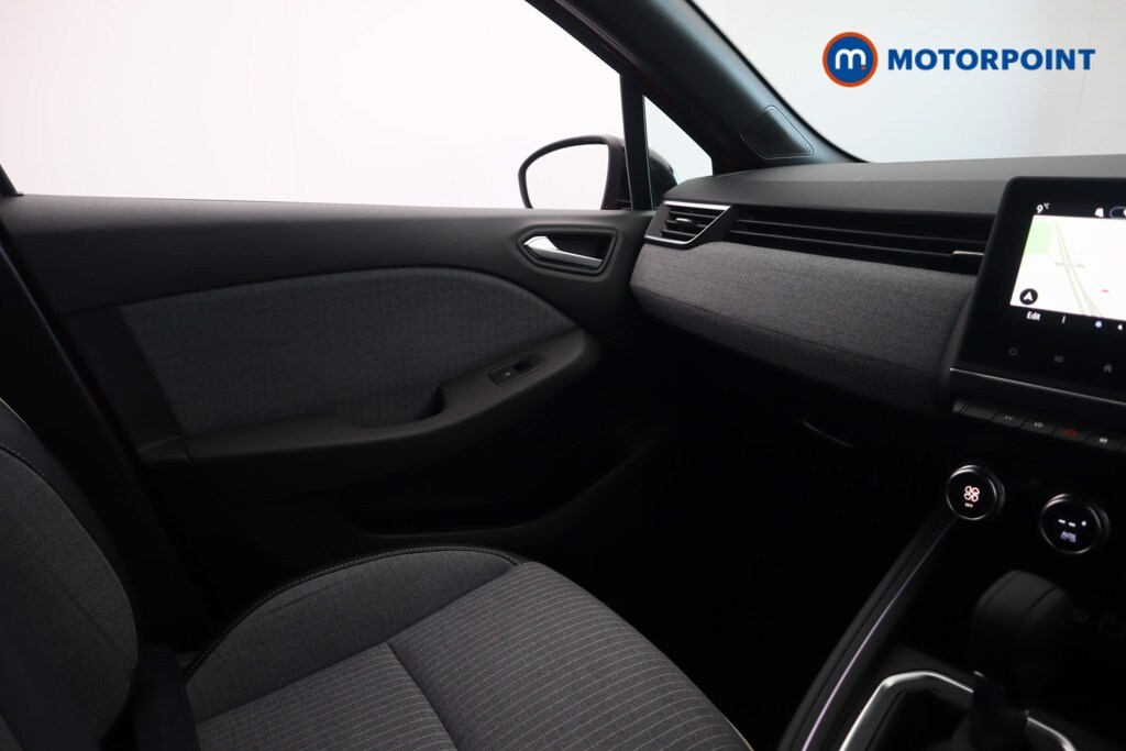 Used Renault Clio 2024 for sale - 77128335: Photo 31