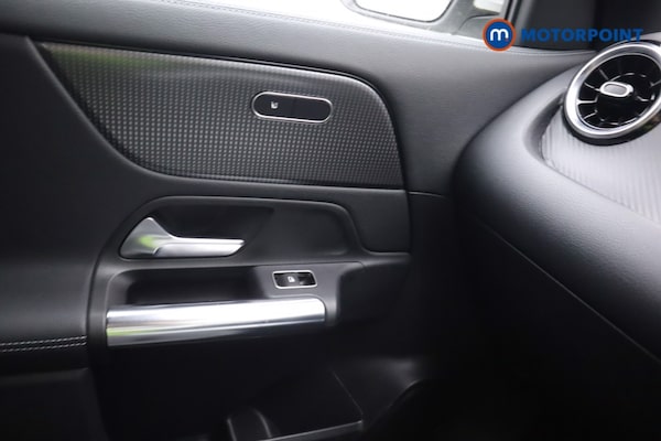 Used Mercedes-Benz GLA 2021 for sale - 76262230: Photo 21