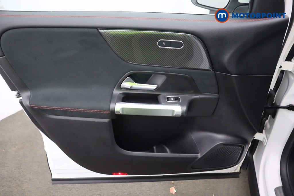 Used Mercedes-Benz GLB 2021 for sale - 76739074: Photo 42