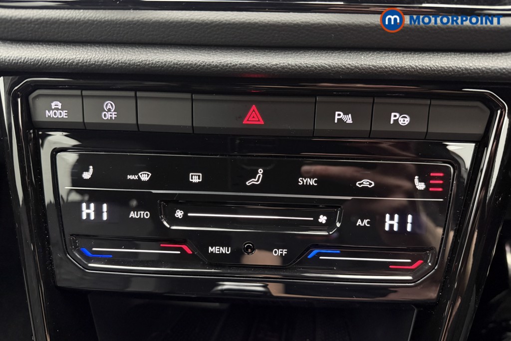 Used Volkswagen T-Roc 2025 for sale - 77180167: Photo 21