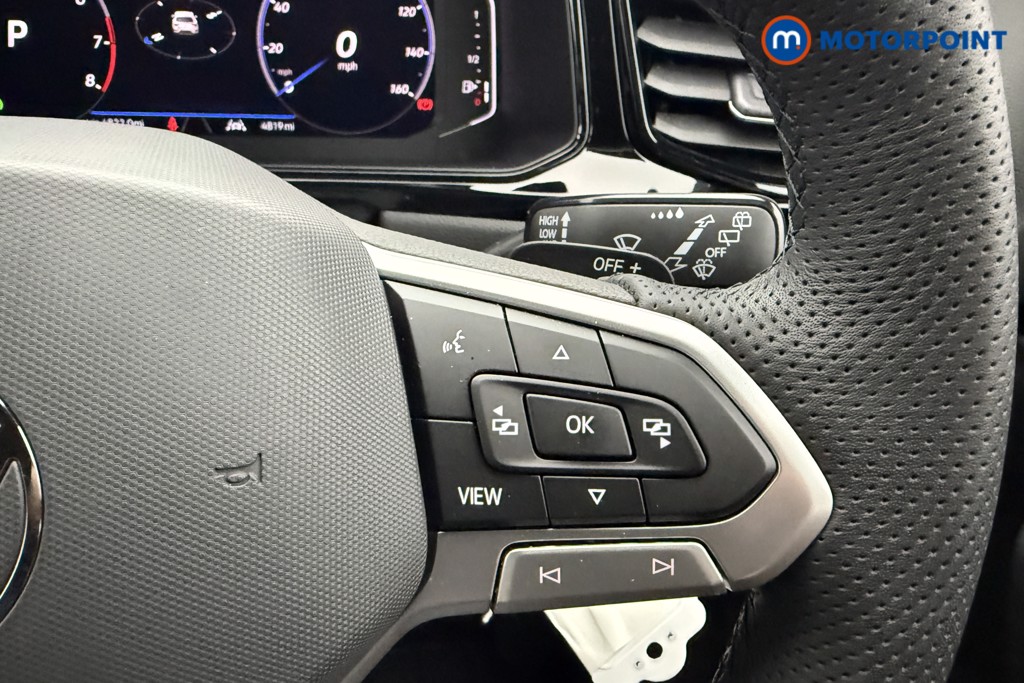 Used Volkswagen T-Roc 2025 for sale - 77180167: Photo 24