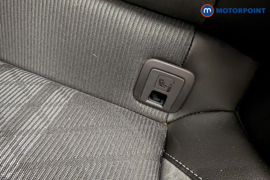 Used Volkswagen T-Roc 2025 for sale - 77180167: Photo 32